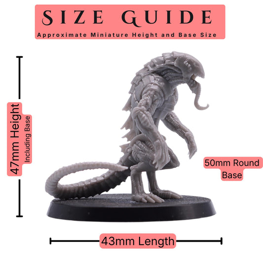 Hounds of Tindalos set of 4 28mm scale miniatures size guide showing an approximate 47mm height including base, 43mm length, and 50mm round base size.