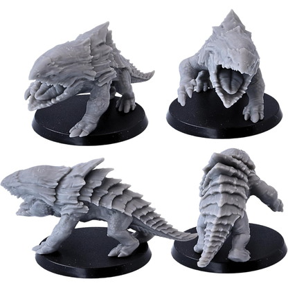 Attacking Bulette Shark 28mm RPG monster with claws and open jaws