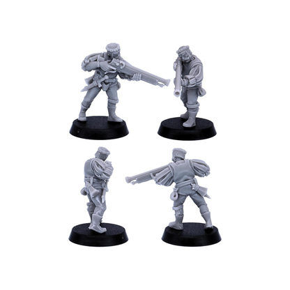 Helmeted medieval gunner miniature aiming a long firearm across the battlefield.