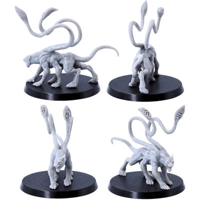 Unpainted stalking Phase Panther miniature with elongated limbs, raised tentacles, sharp claws, and predatory feline features.